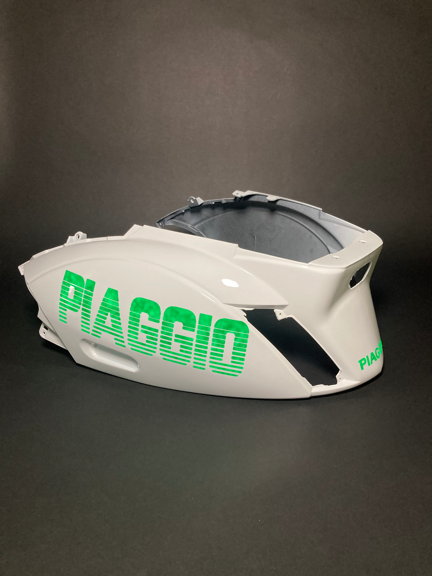 Zip Piaggio | Reflective White