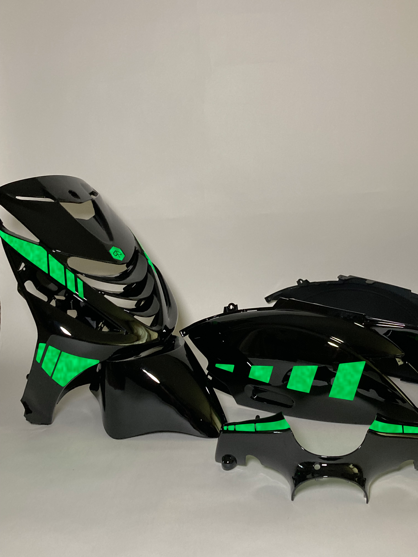 Zip Striped | Reflective Green