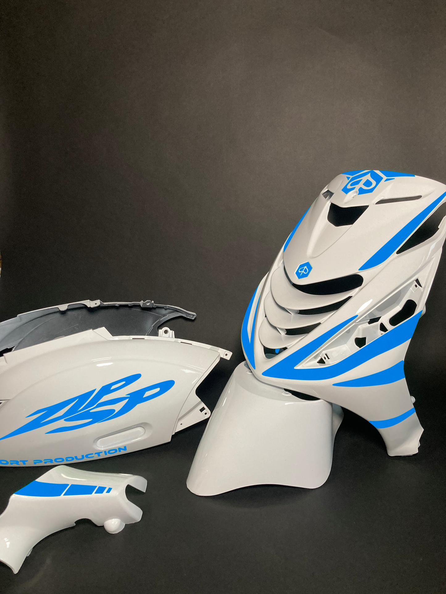 Zip Sports Production | Hellblau