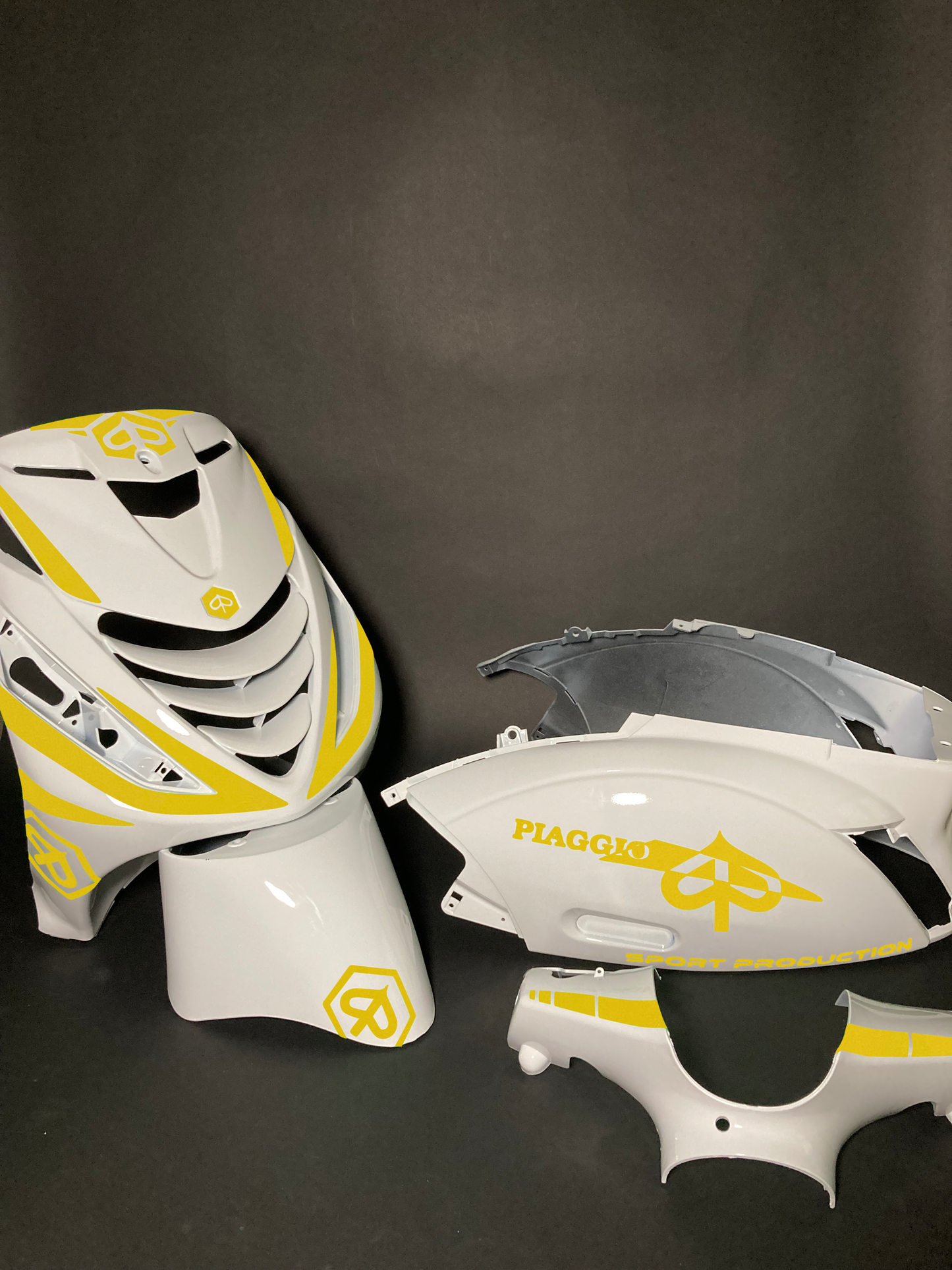 Zip Crossed | Yellow